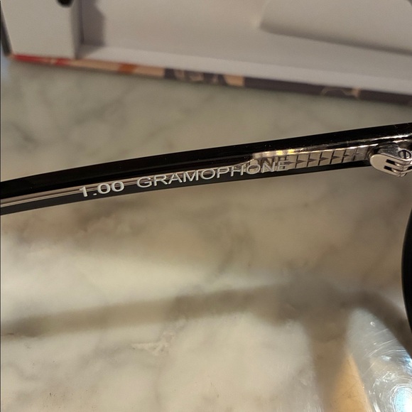 Gramophone Blue Light Blocker Reading Glasses 1.00 Unisex Black, by Caddis - Picture 3 of 10